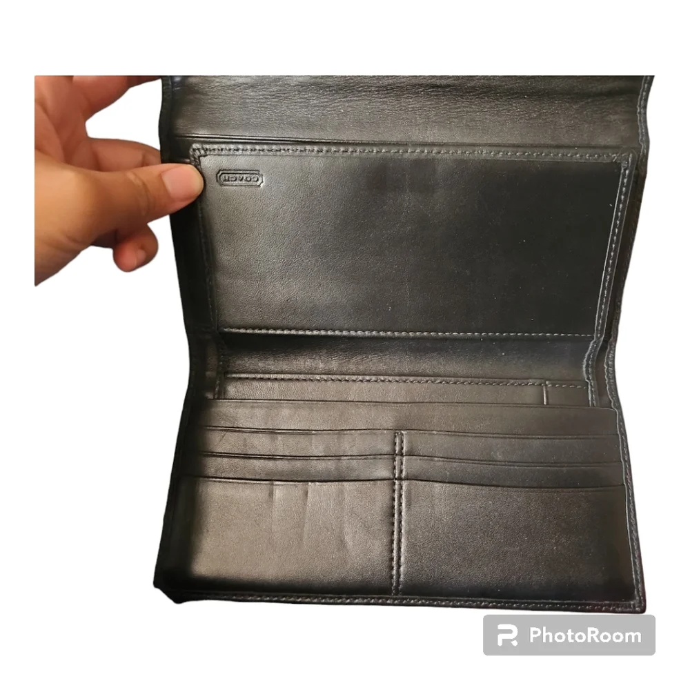 Coach Wallet - Picture 6 of 9